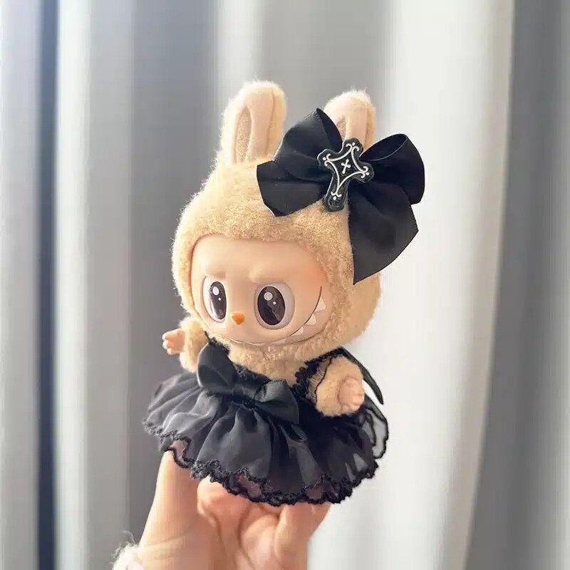 goth outfit for labubu