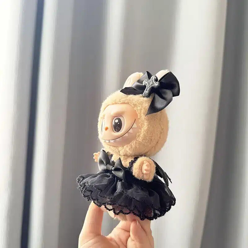 goth outfit for labubu