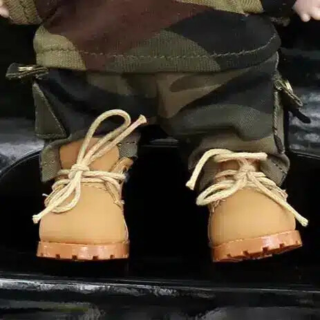 militar outfit for labubu