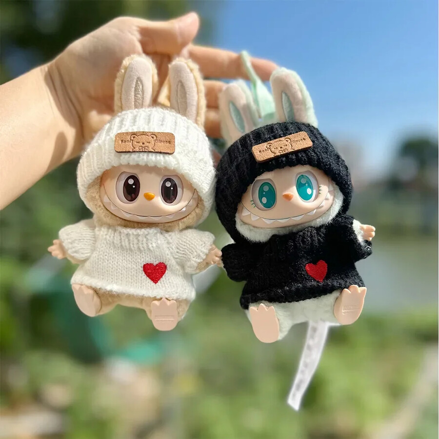 labubu sweat with heart