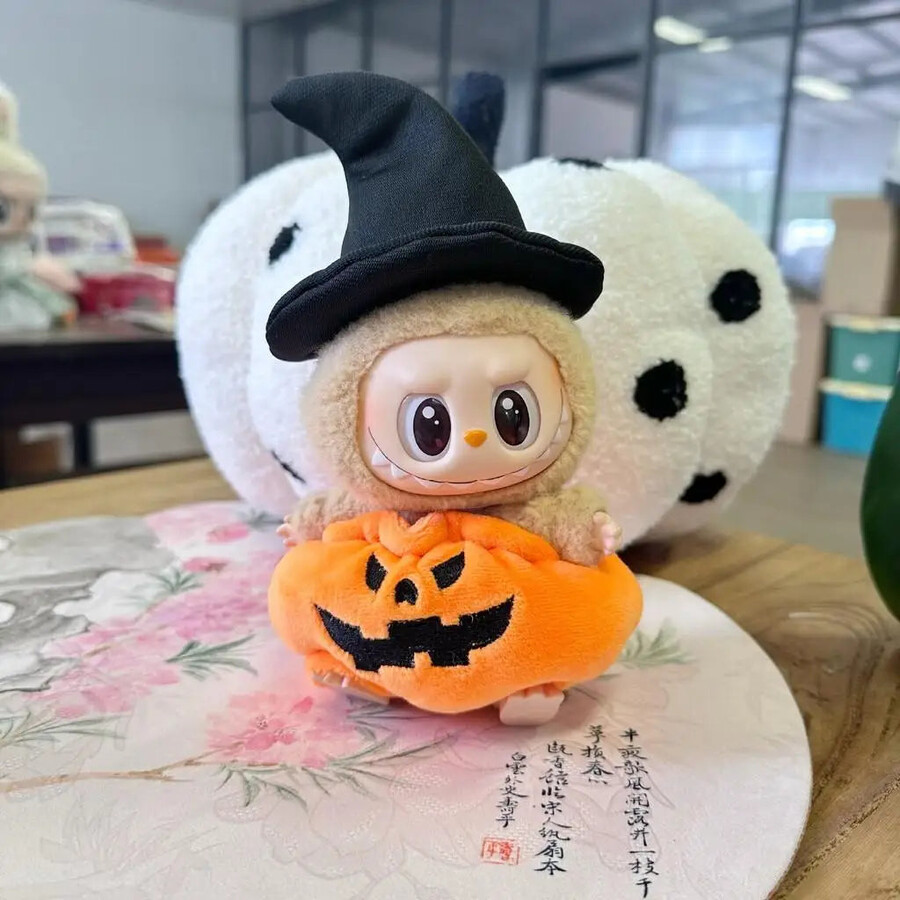 labubu halloween pumpkin outfit