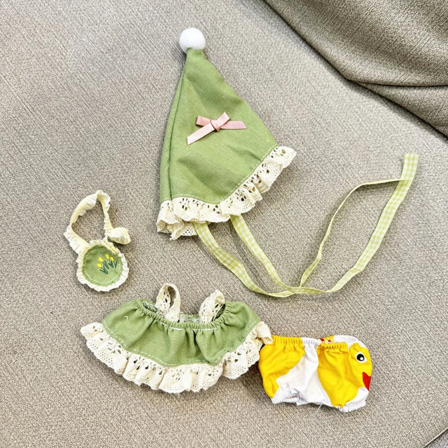 labubu elf outfit