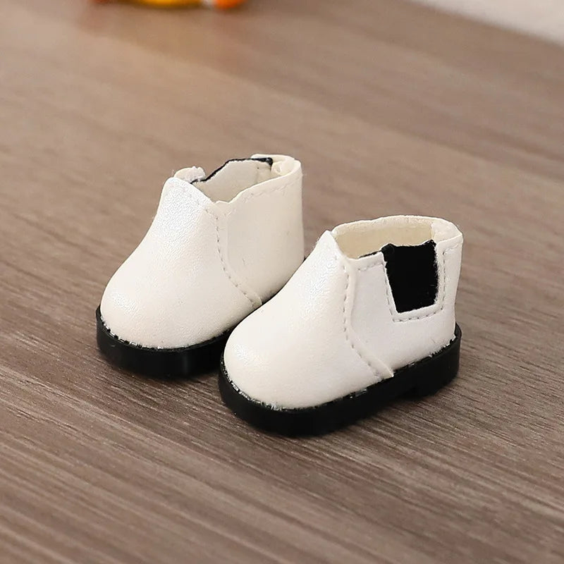labubu doctor outfit