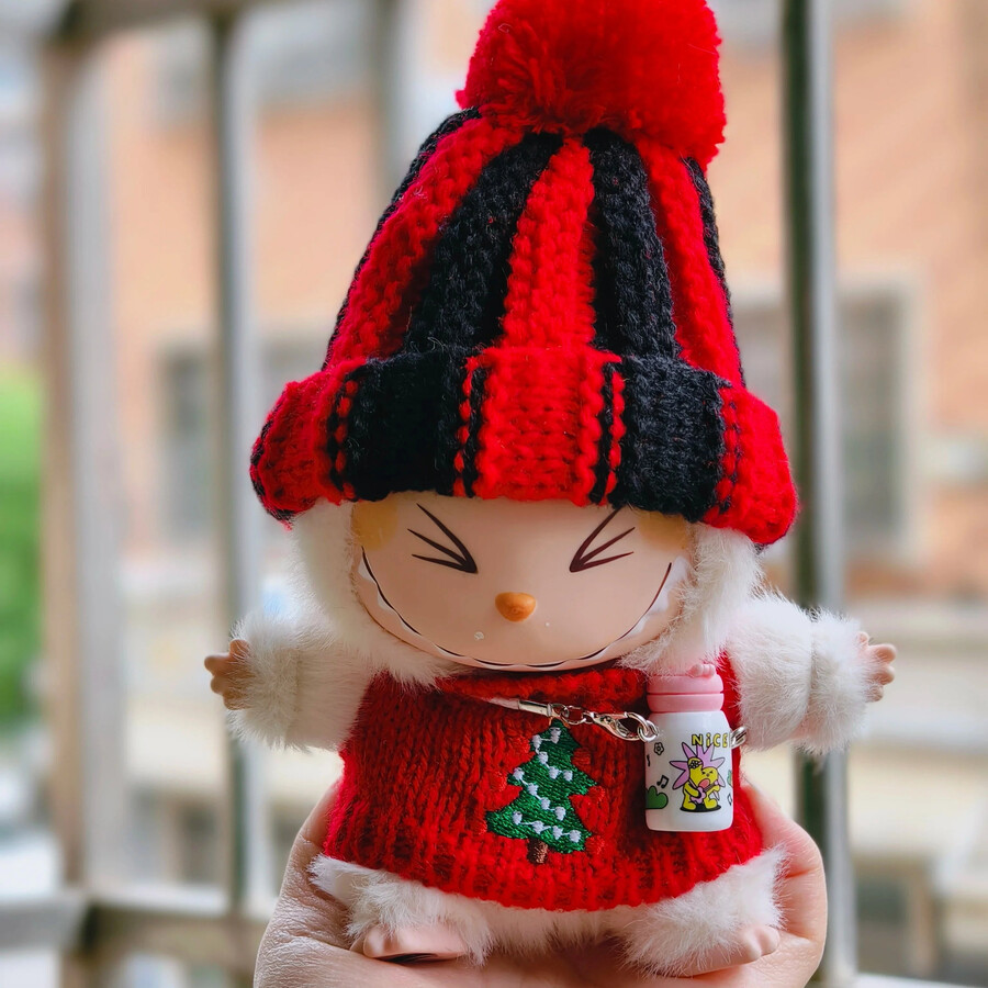 labubu cozy xmas outfit